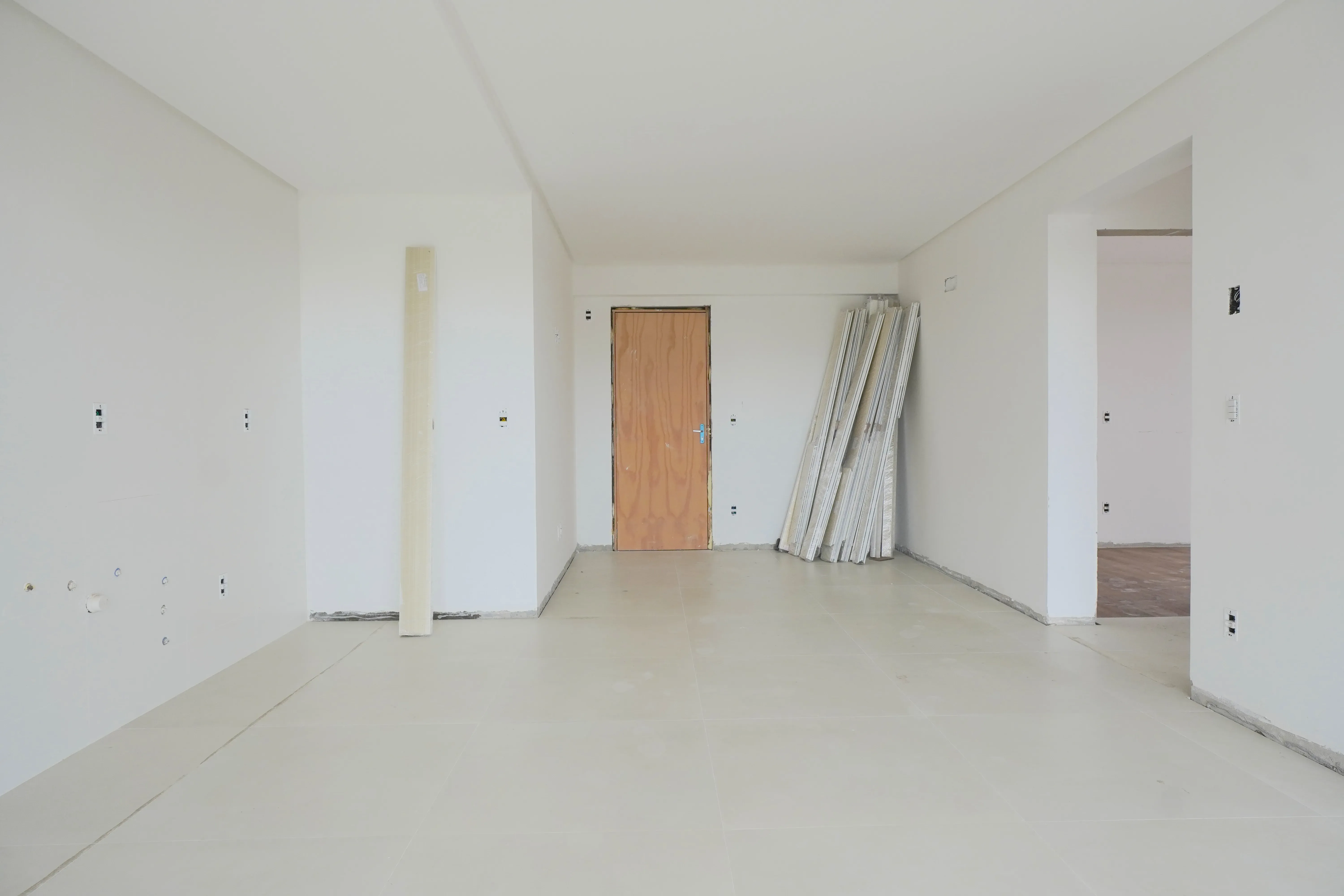 Apartamento com 2 dormitórios sendo 2 suítes e 2 vagas de garagem em Itajaí/SC