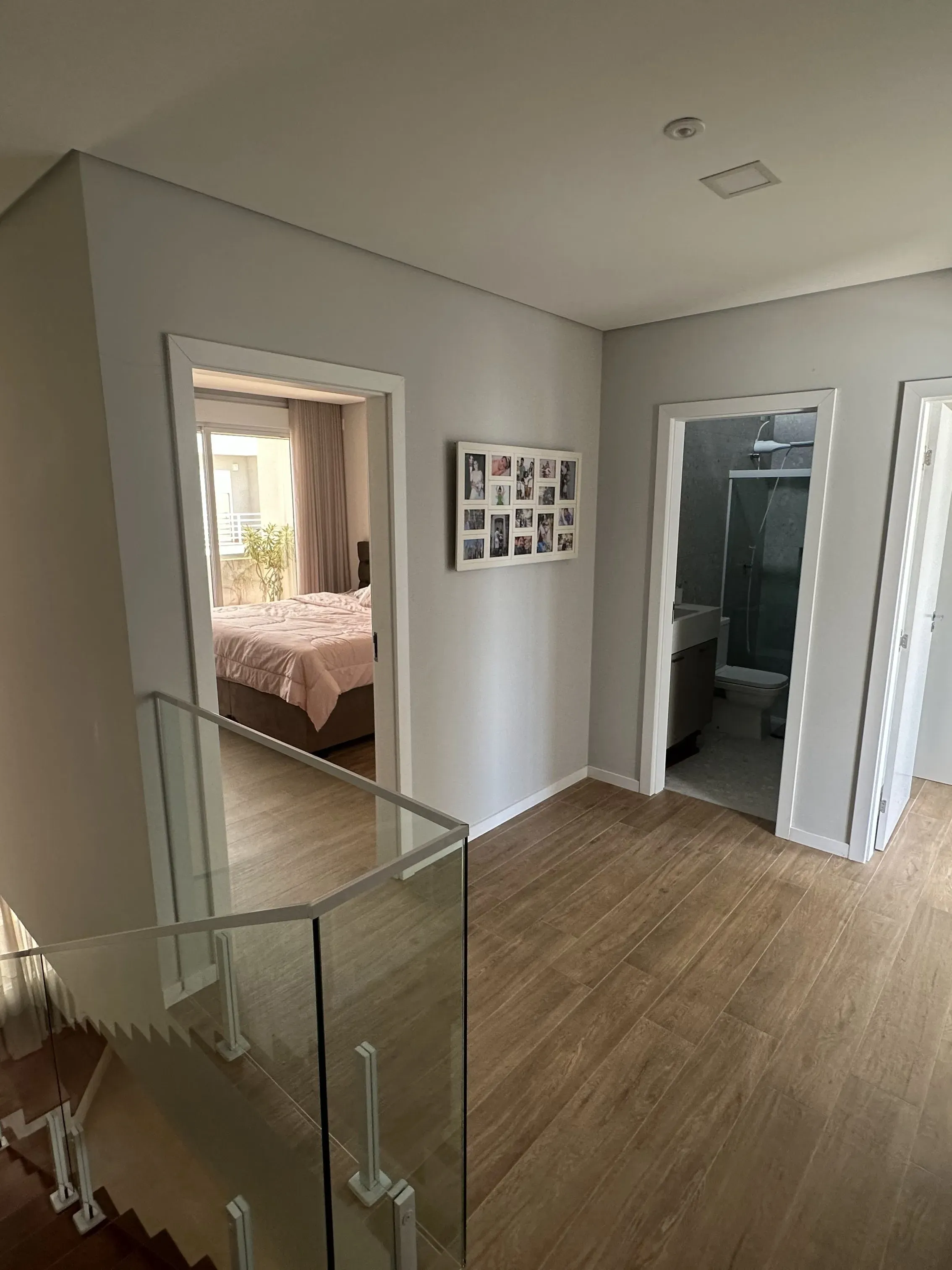 Casa com 3 dormitórios sendo 1 suíte e 2 vagas de garagem em Biguaçu/SC