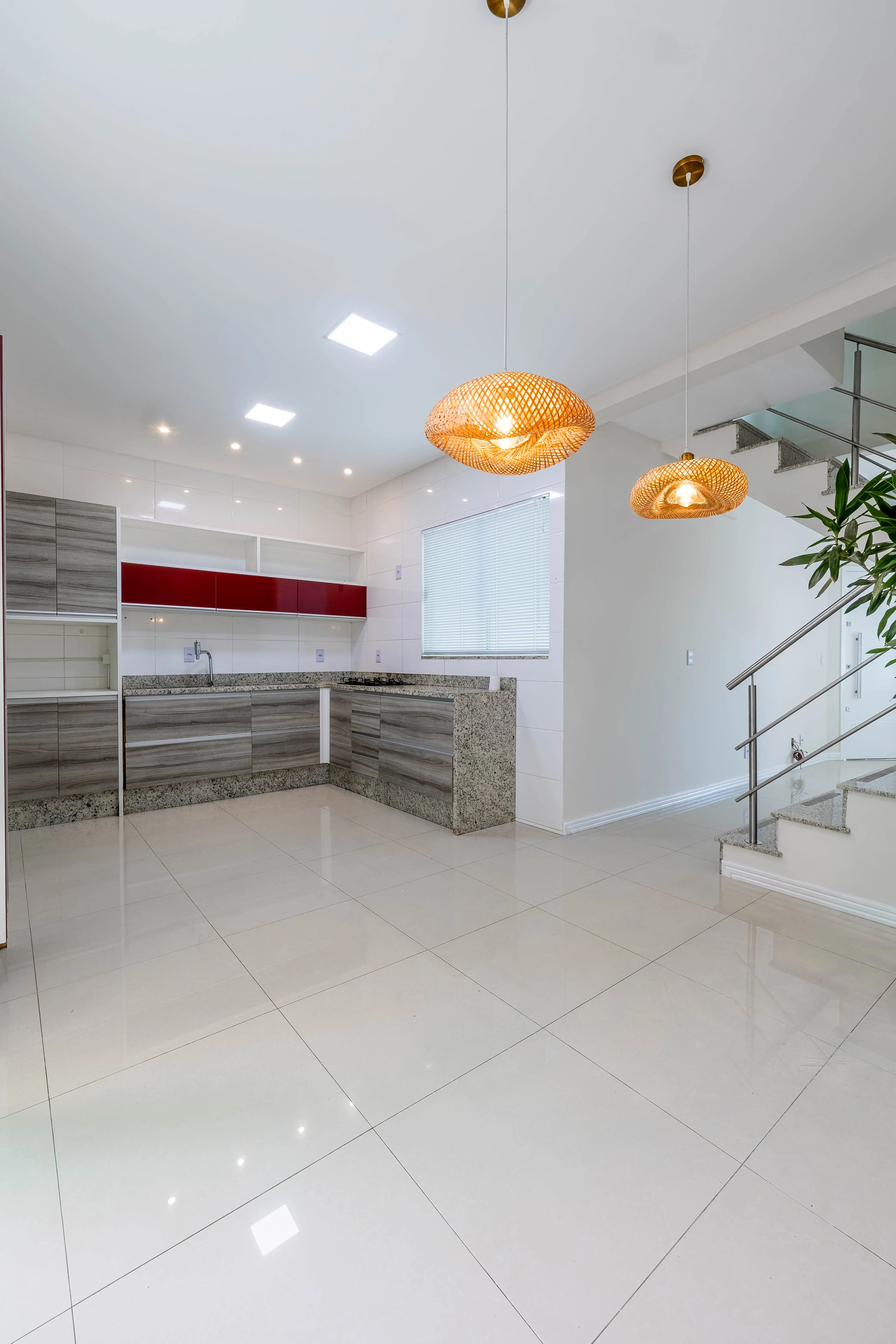 Casa com 3 dormitórios sendo 1 suíte e 1 vaga de garagem em Itajaí/SC