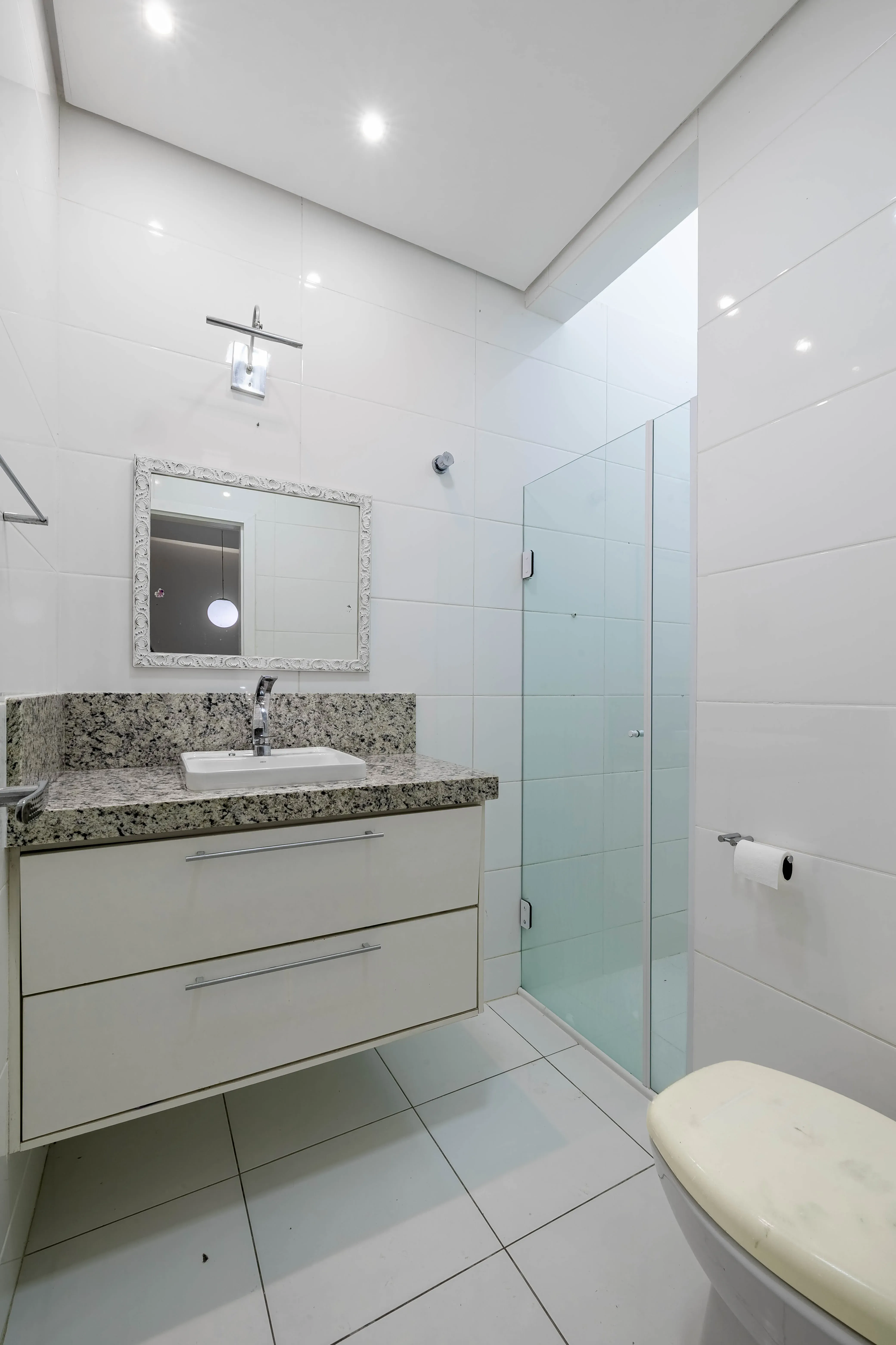 Casa com 3 dormitórios sendo 1 suíte e 1 vaga de garagem em Itajaí/SC