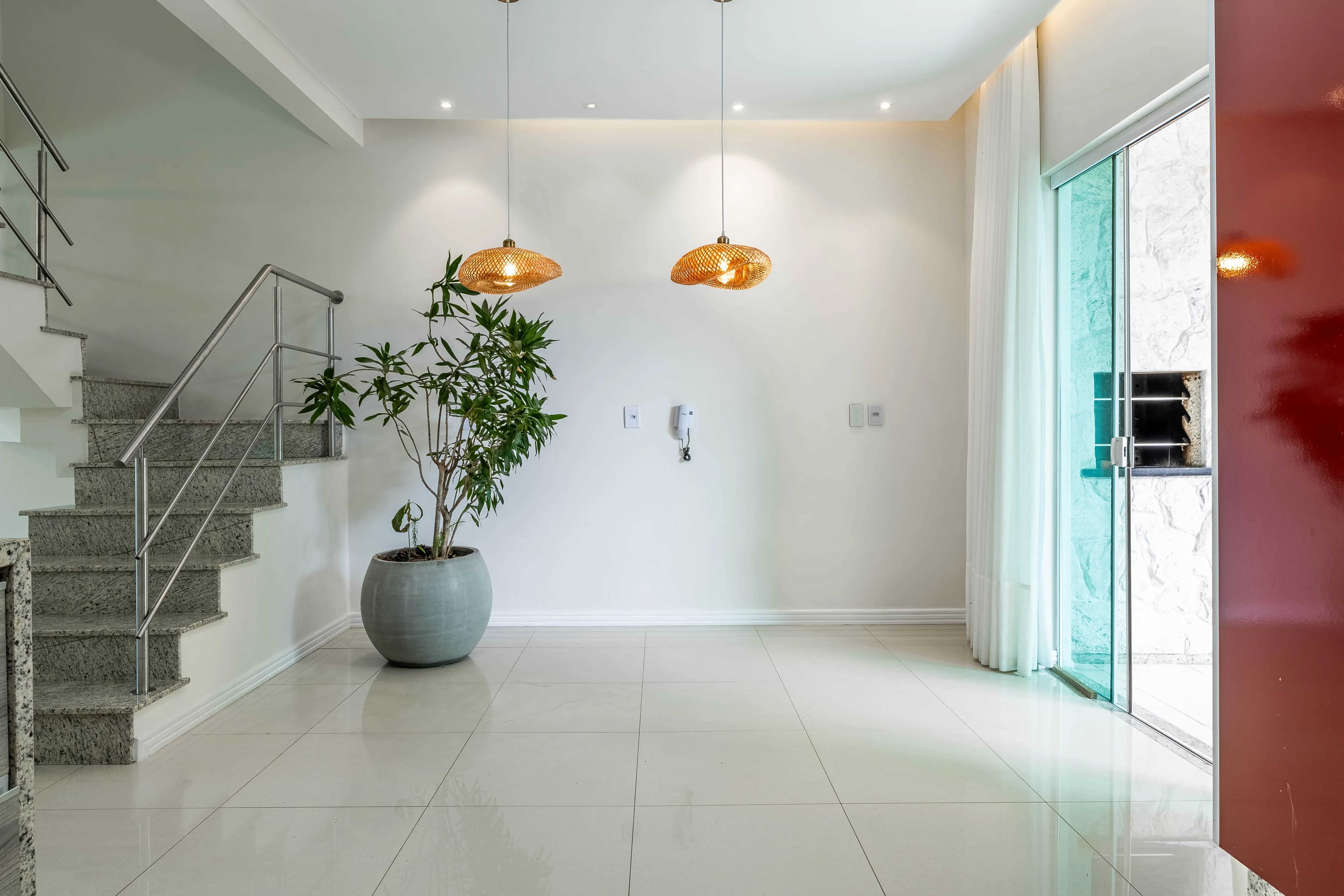 Casa com 3 dormitórios sendo 1 suíte e 1 vaga de garagem em Itajaí/SC