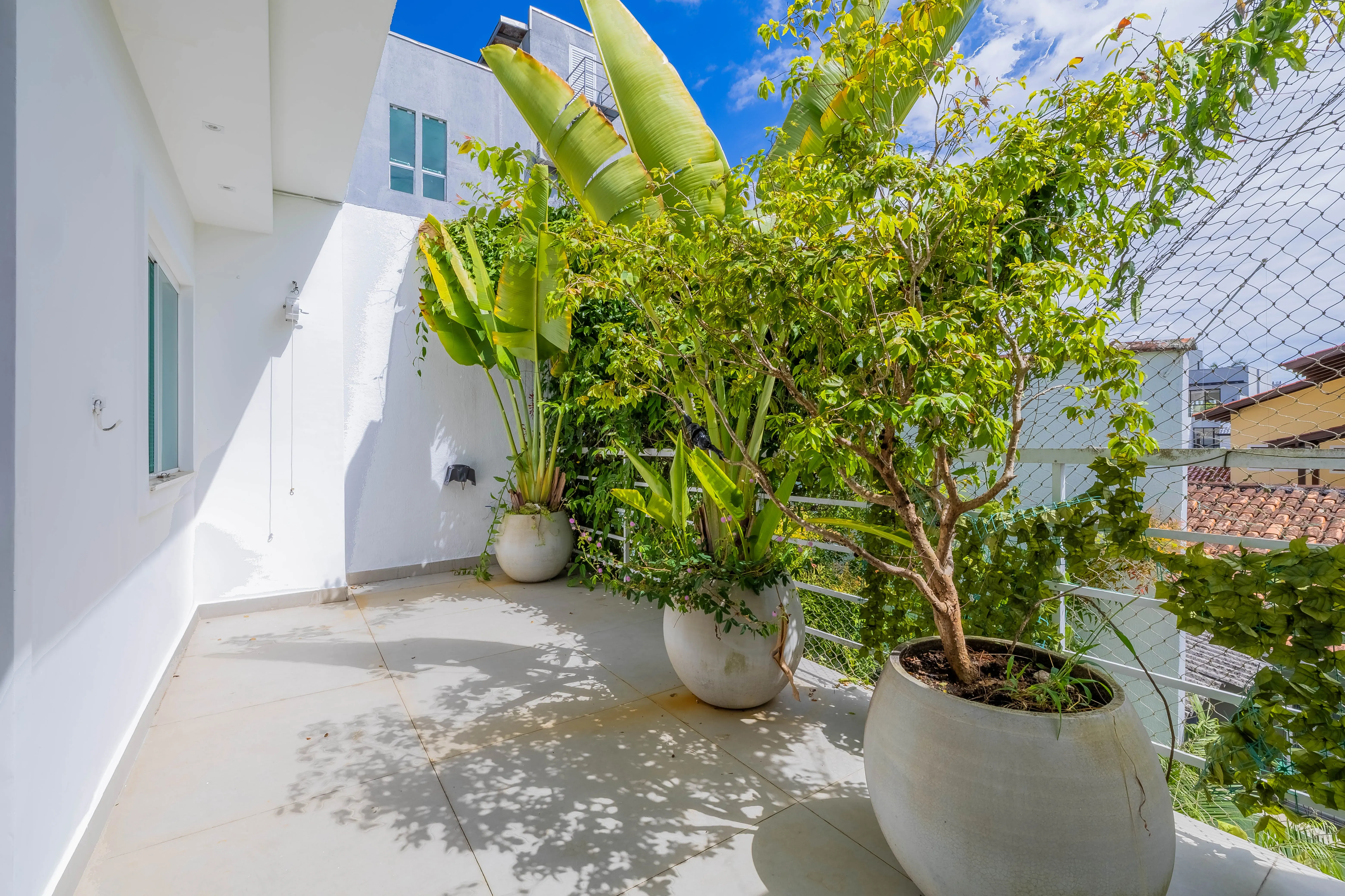 Casa com 3 dormitórios sendo 1 suíte e 1 vaga de garagem em Itajaí/SC