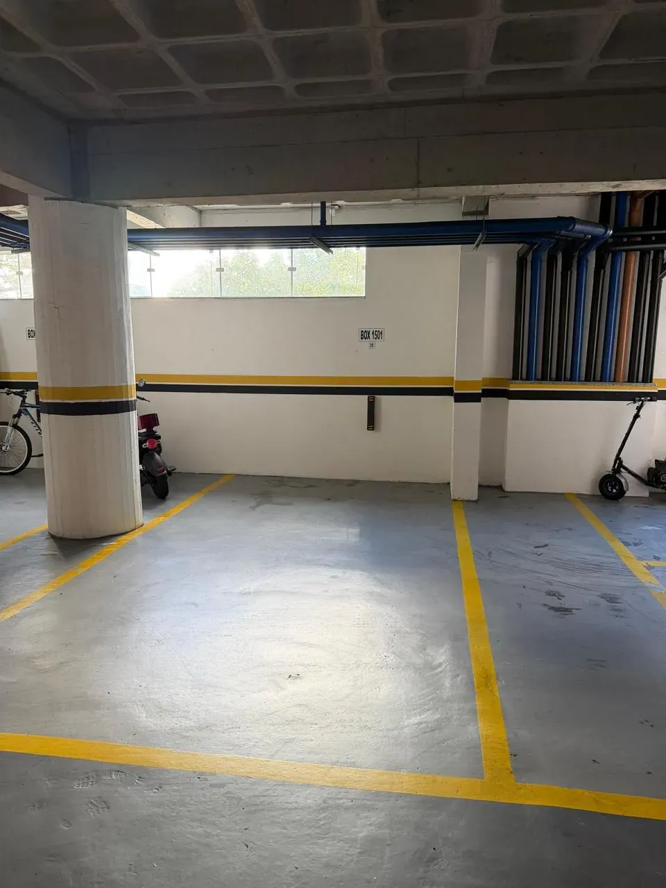 Apartamento com 3 dormitórios sendo 3 suítes e 3 vagas de garagem em Balneário Camboriú/SC