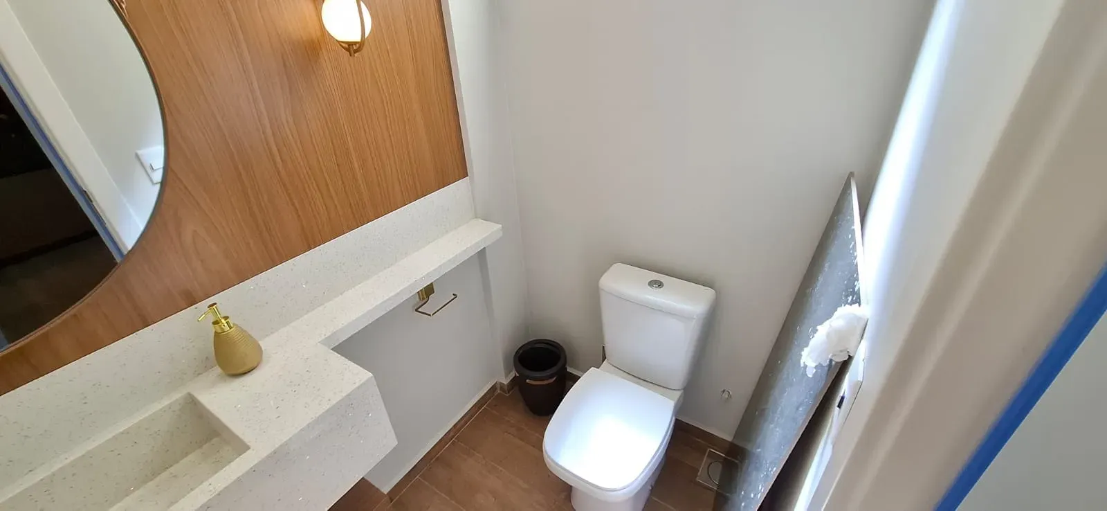 Apartamento com 4 dormitórios sendo 2 suítes e 2 vagas de garagem em Governador Celso Ramos/SC