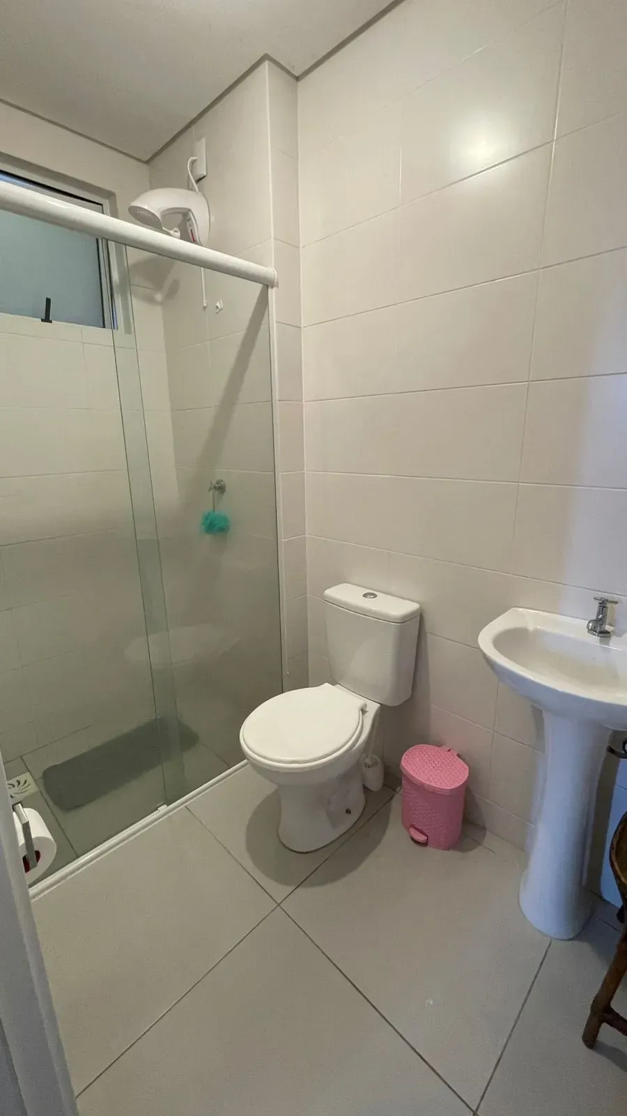 Apartamento com 2 dormitórios e 1 vaga de garagem em Palhoça/SC