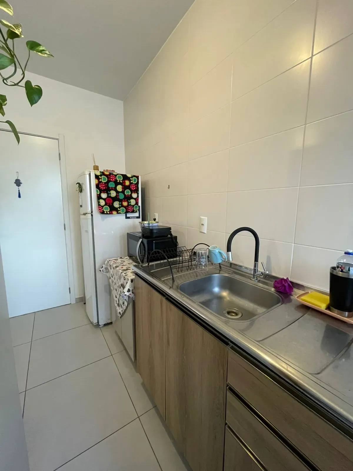 Apartamento com 2 dormitórios e 1 vaga de garagem em Palhoça/SC