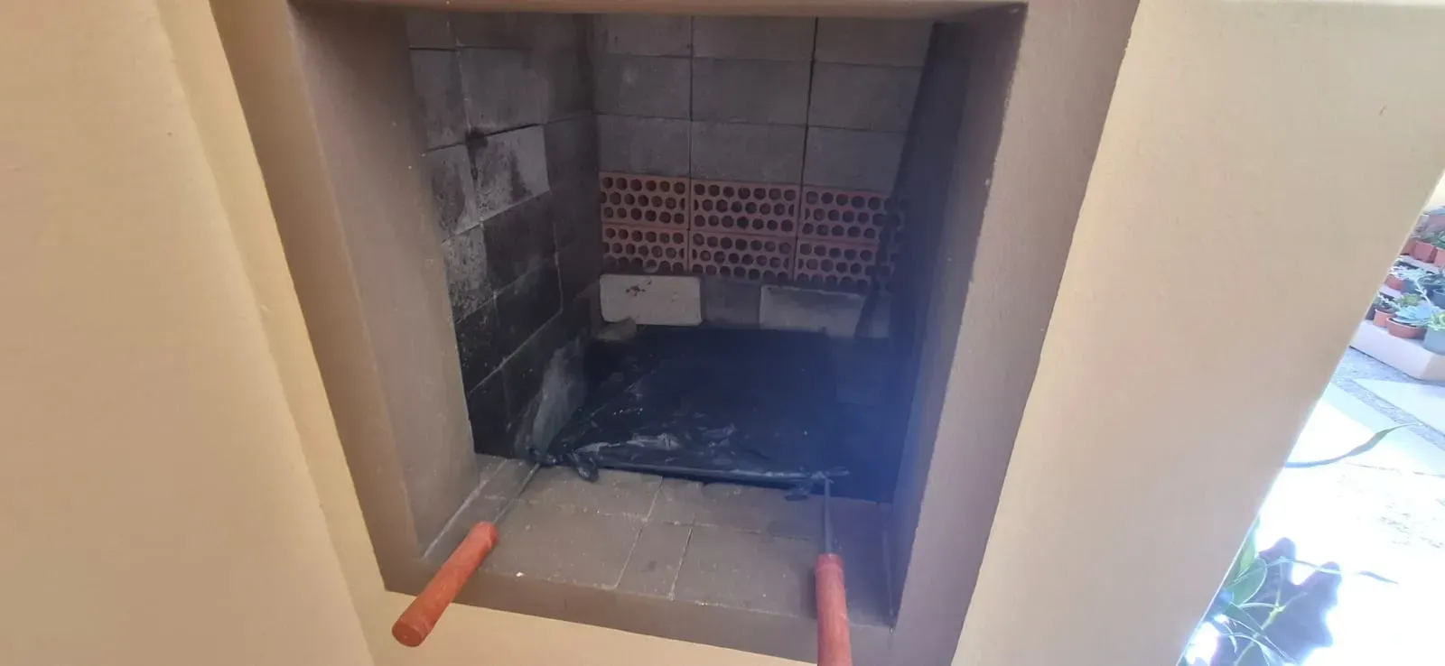 Casa com 3 dormitórios sendo 1 suíte e 1 vaga de garagem em Florianópolis/SC