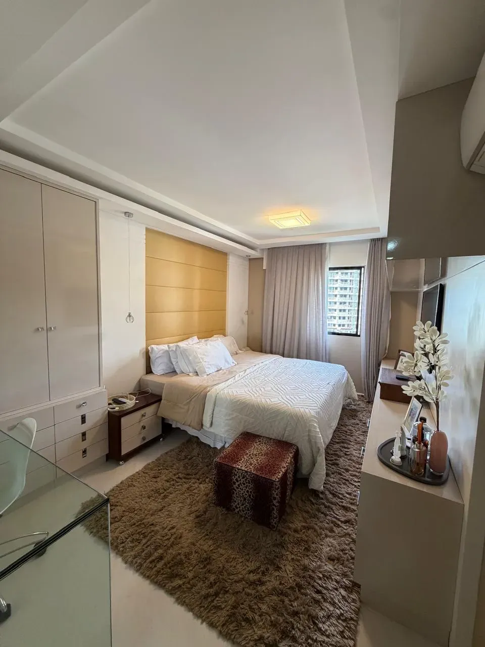 Cobertura Duplex mobiliada com 3 suítes e 3 vagas de garagem em Blumenau/SC