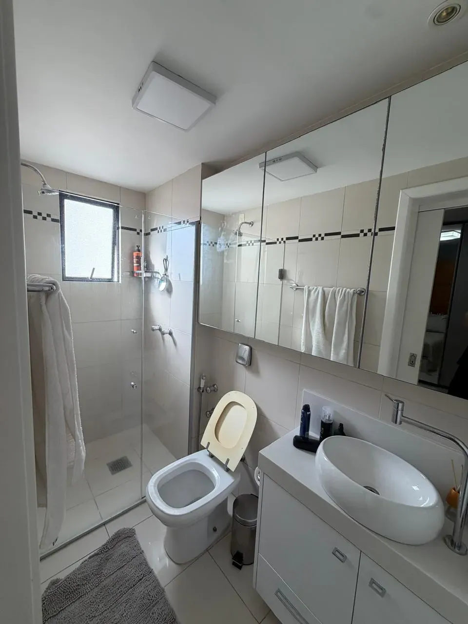 Cobertura Duplex mobiliada com 3 suítes e 3 vagas de garagem em Blumenau/SC