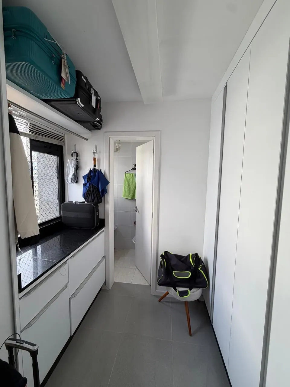 Cobertura Duplex mobiliada com 3 suítes e 3 vagas de garagem em Blumenau/SC