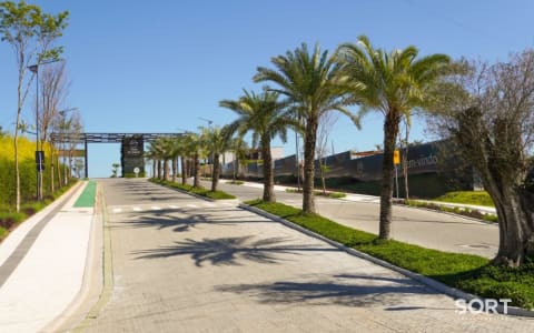 Terreno no Condomínio Colinas de Camboriú Village