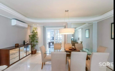 Sala de jantar Apartamento no Edifício Villa Cora frente mar Sala de jantar Apartamento no Edifício Villa Cora frente mar
