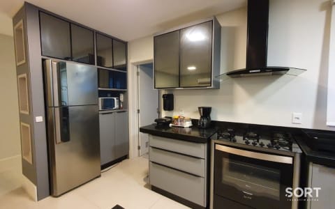 Cozinha Apartamento no Edifício Brava Beach Internacional