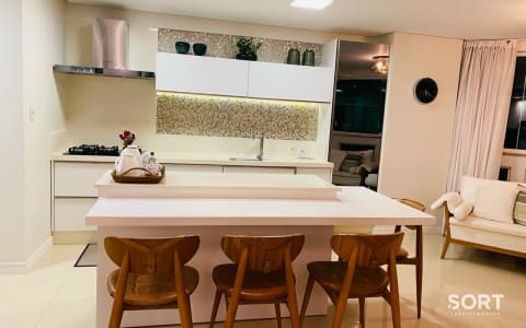 Cozinha Apartamento Decorado no Edifício Calla d´Volpi Residence