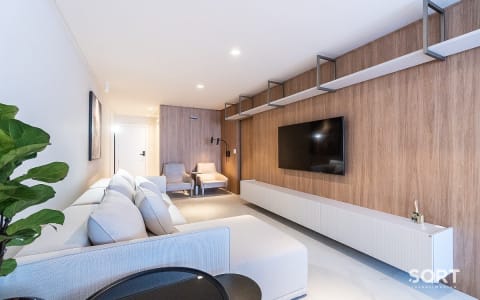 Sala de Estar Apartamento Vista Mar no Edifício Surfers Paradise - Praia Brava