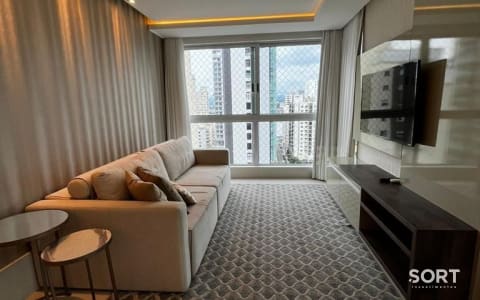 Sala de estar Apartamento no Edifício Garden Plaza
