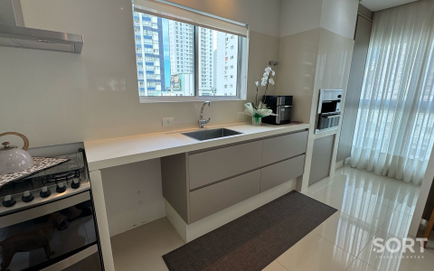 Cozinha Apartamento no Edifício Bosque Belcanto quadra mar