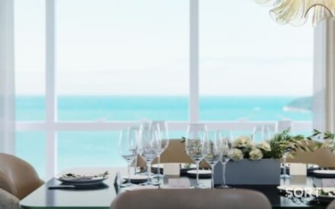 Sala de jantar Apartamento Diferenciado no Edifício Skyline Tower